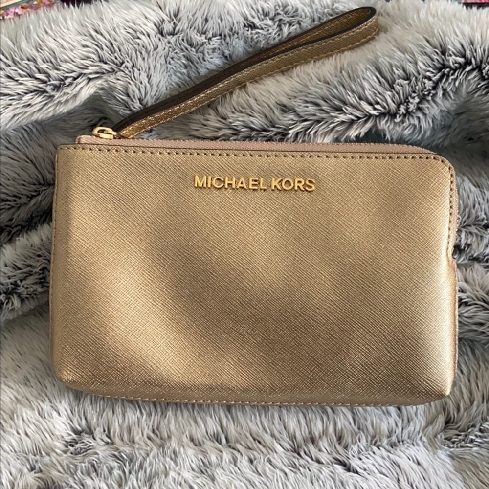 NWT MICHAEL KORS WRISTLET